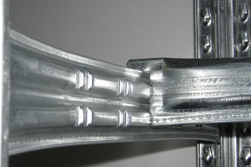 Rohrtraverse für Rahmentiefe 600 mm | für Kleiderstange | 120 kg Tragkraft | Regalsystem SUPER
