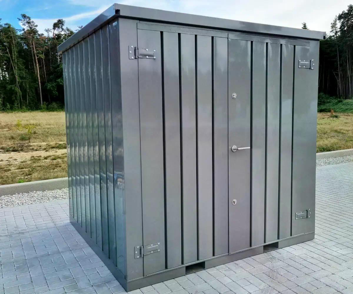 Materialcontainer MC2 | lackiert RAL7039 | H 2088 x B 2022 x T 2142 mm | Tür stirnseitig zweiflügelig