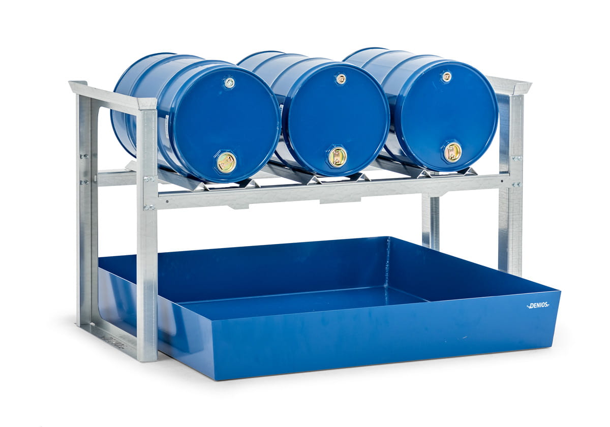 Fassregale | H 837 x T 1210 x L 1429 mm | für 3 Fässer à 60 l | Auffangwanne lackiert | stapelbar